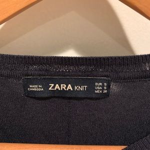 Zara Navy Blue knitted sweater
